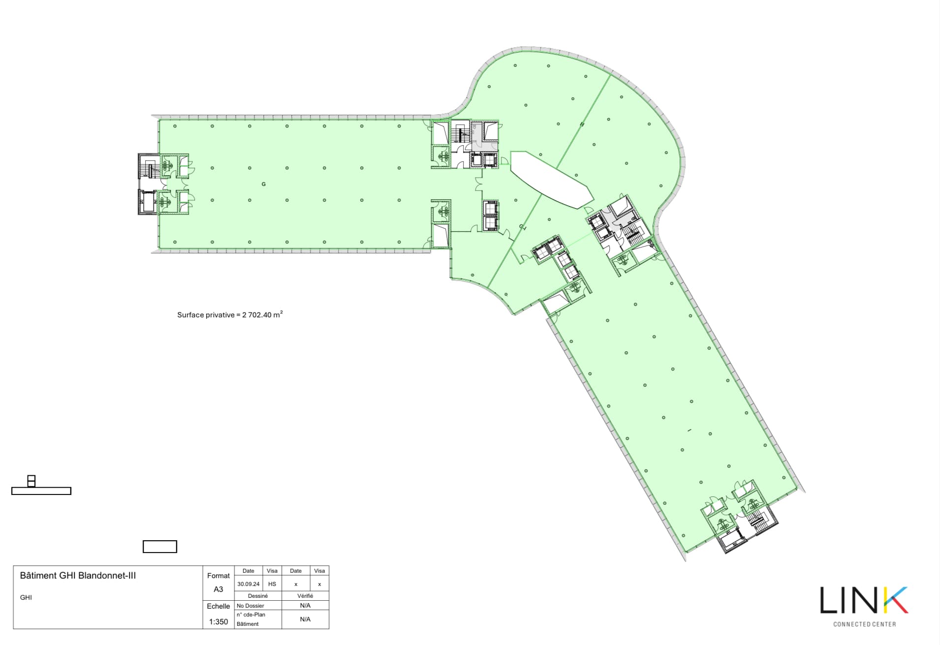 [Diagram: Full floor - 2,700 sqm]